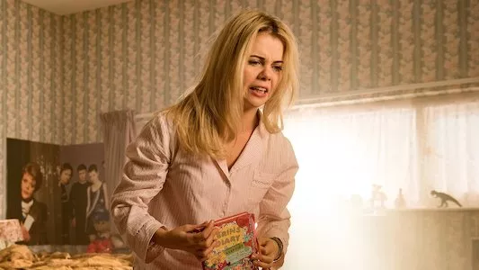 Image Derry Girls 1