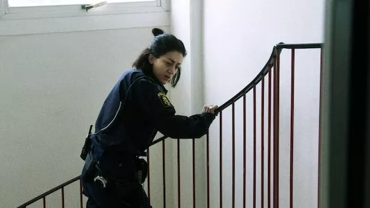 Image The Thin Blue Line 10