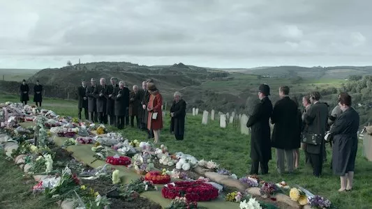 Image The Crown 3