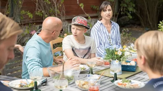 Image The Bonus Family 6