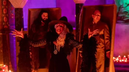 Image Lo que hacemos en las sombras 9