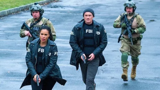Image FBI: Most Wanted 11