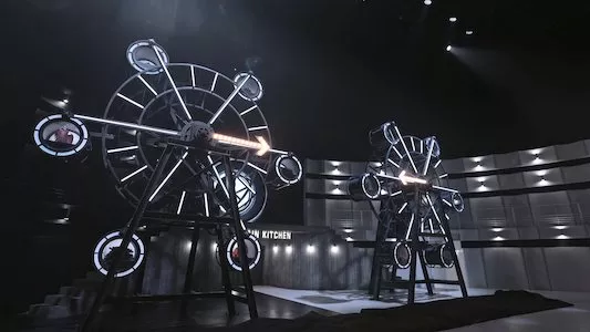 Image Guerra de cucharas blancas contra negras 6