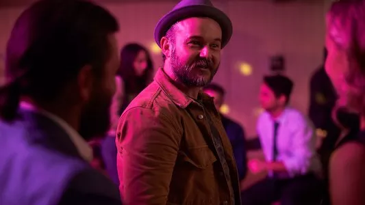 Image Mr. Inbetween 6